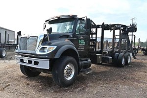 2005 International 7600  Truck-Log