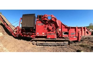 2011 RotoChopper B66  Hogs and Wood Grinders