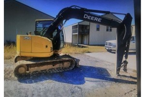 2014 John Deere 75D  Excavator