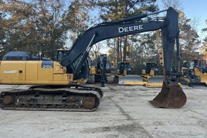 2018 John Deere 210G LC  Excavator