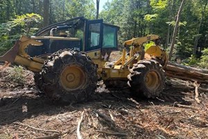 Caterpillar 525  Skidder