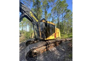 2017 Tigercat 855d  Feller Buncher