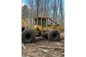 John Deere 548G  Skidder