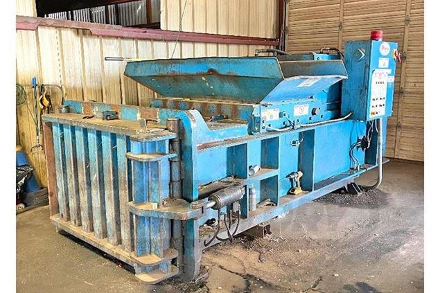 2009 Harris PIRANHA Strapping Machine Banding