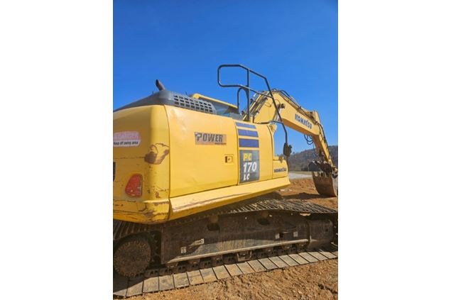2015 Komatsu PC170 LC Excavator