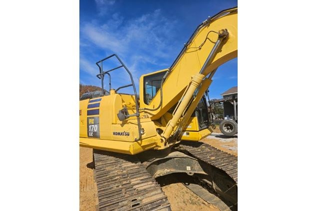 2015 Komatsu PC170 LC Excavator
