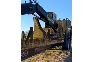 2017 Tigercat 234B  Log Loader