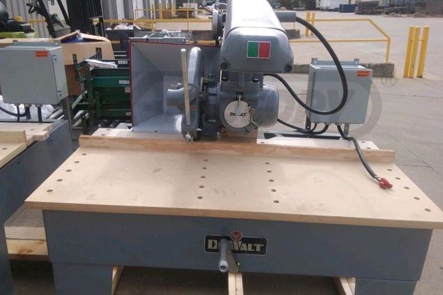 Dewalt GE Radial Arm Saw