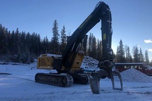 2016 Tigercat 880D  Log Loader