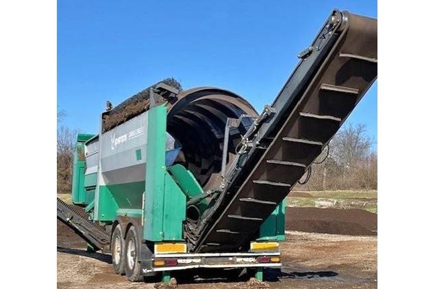 2012 Komptech Cribus 2800E Screening System