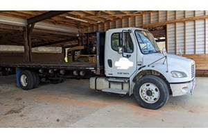 2007 Freightliner M2  Truck-Other