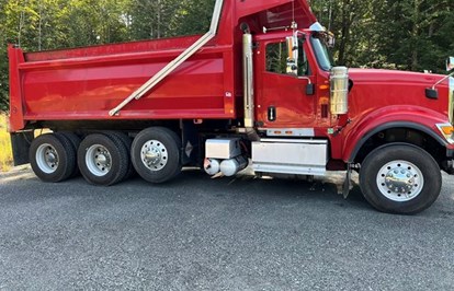 2018 International HX520 Dump Truck