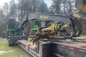 2018 John Deere 437E  Log Loader