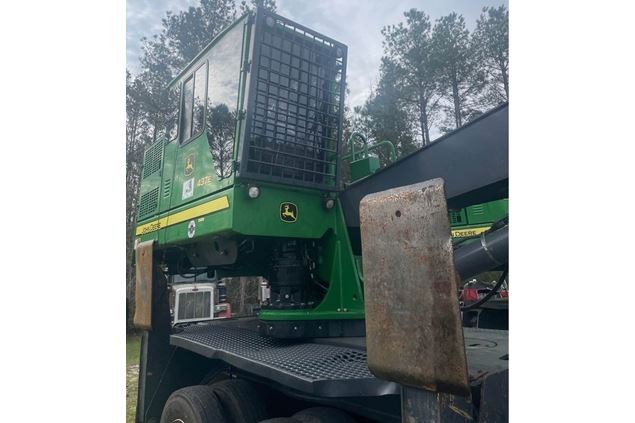 2018 John Deere 437E Log Loader