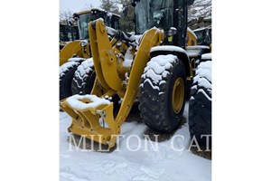 2022 Caterpillar 938M  Wheel Loader