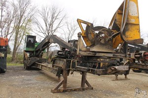 2012 John Deere 437D  Log Loader