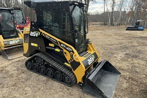 2023 ASV RT40  Skidsteer