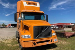 2006 Volvo  Truck-SemiTractor