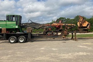 2006 John Deere 335C  Attachment-Logging