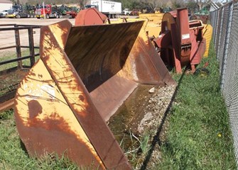 John Deere Attachment