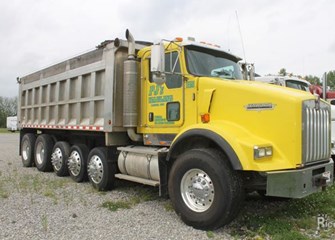 2007 Kenworth T800 Dump Truck