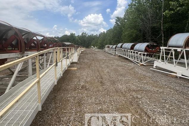 Unknown 5 Chip Conveyors 400 Misc