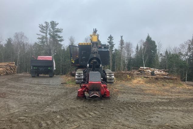 2015 Komatsu xt-430-3 Harvesters and Processors