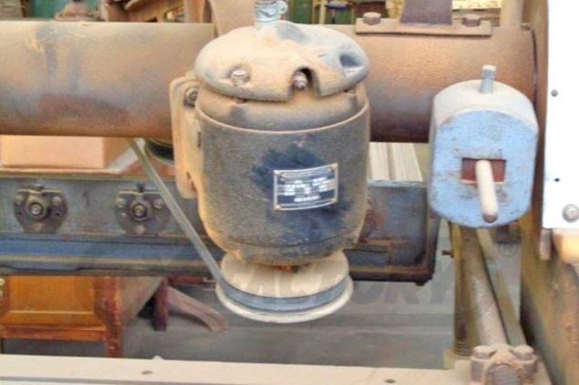 Minnesota 24-8 Lathe and Carver