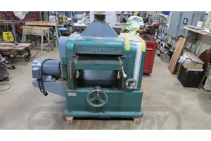 1973 Powermatic 221  Planer