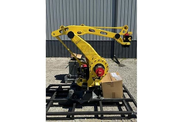 2021 Fanuc M-410I Bagging System