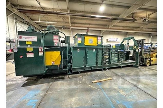 2009 International Baler IBC 434 Strapping Machine Banding