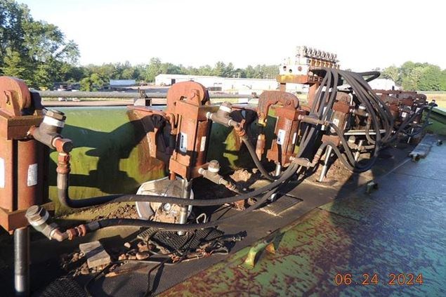 Irvington-Moore 6620 Trim Saw