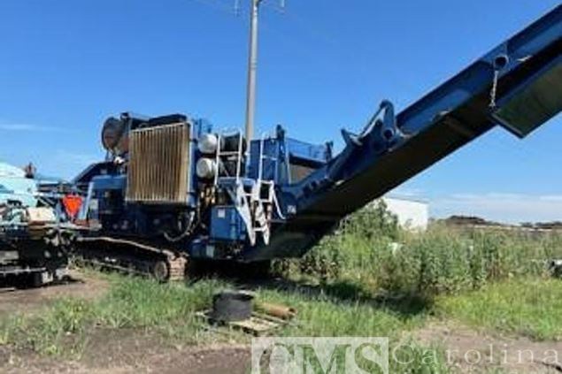 2011 Peterson-Pacific 5710C Horizontal Grinder Mobile Wood Chipper