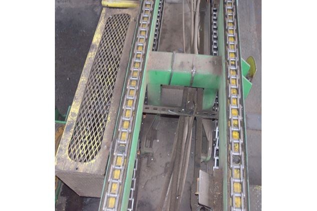 Unknown 2 strand 81X chain 58ft Conveyor