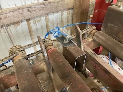 Robbins Machine Company Hurricane Chop Saw
