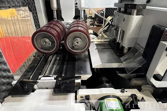 Woodtech 12 6-Head  with Infeed Table Moulder