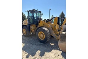 2021 Caterpillar 920  Wheel Loader