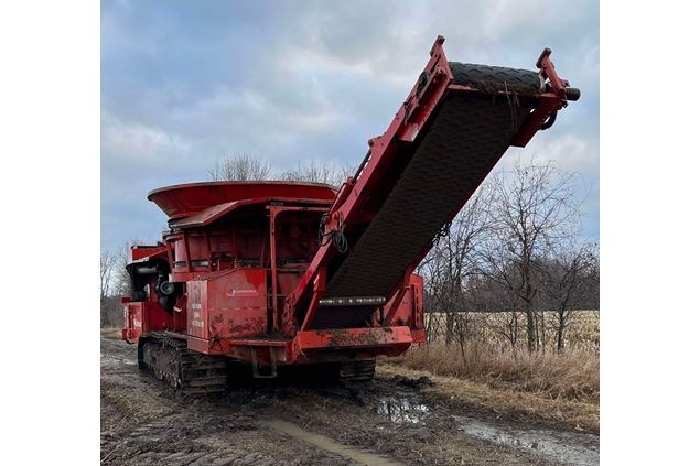 2018 Morbark 1300B  Hogs and Wood Grinders