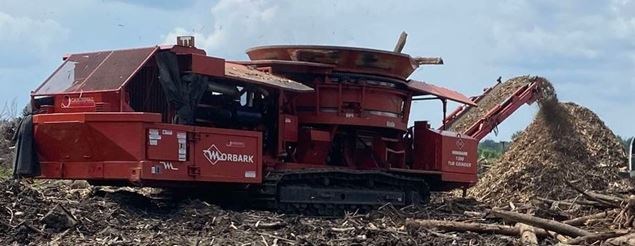 2018 Morbark 1300B  Hogs and Wood Grinders
