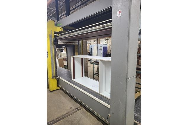 1993 Comil CF-2000 JUNIOR Clamp Carrier