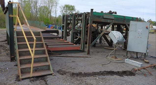 2000 Froedge 6 stacker Conveyor Deck (Log Lumber)