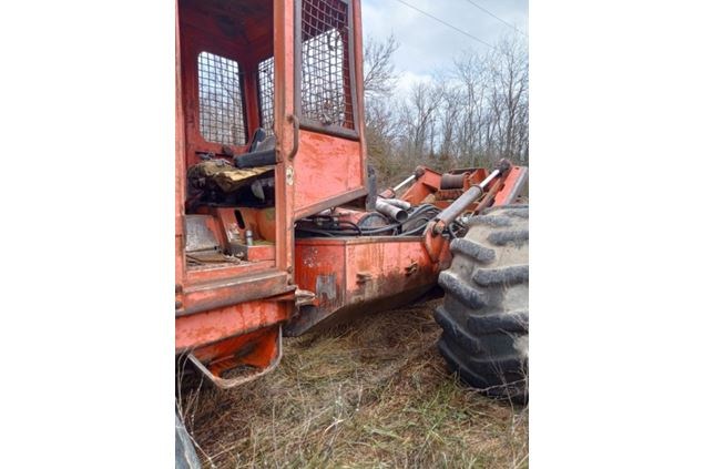 Timberjack 380 Skidder