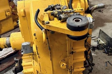 John Deere 648GIII transmission