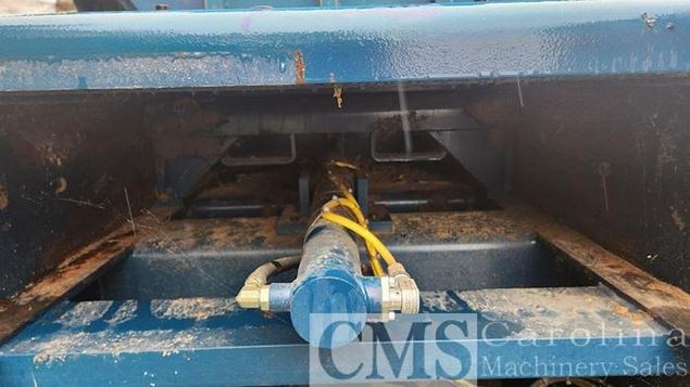 2000 Challenger CG300 3037 ST Grinder Hogs and Wood Grinders