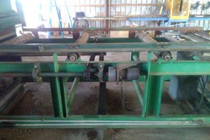 Crosby  Edger-Board