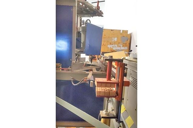 Ruvo 2200 Door Machine