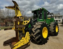 2016 John Deere 643L