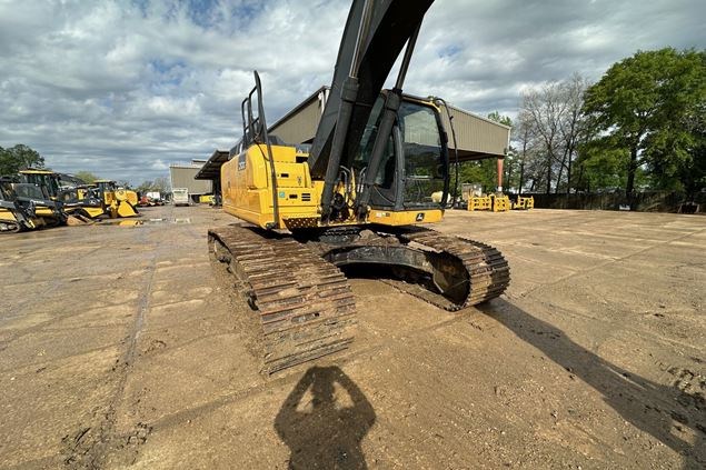 2021 John Deere 210G LC Excavator