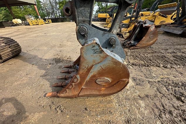 2021 John Deere 210G LC Excavator