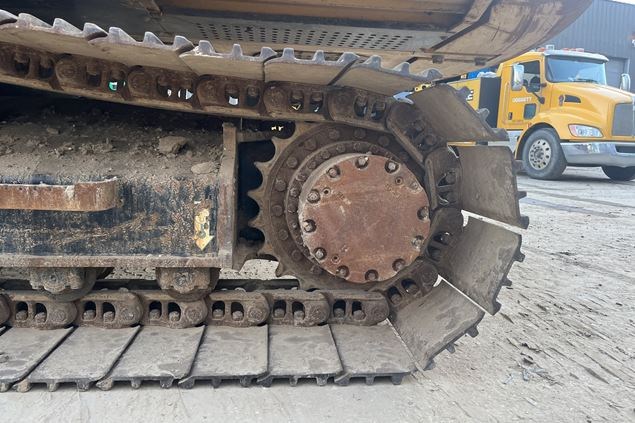 2018 John Deere 210G LC Excavator